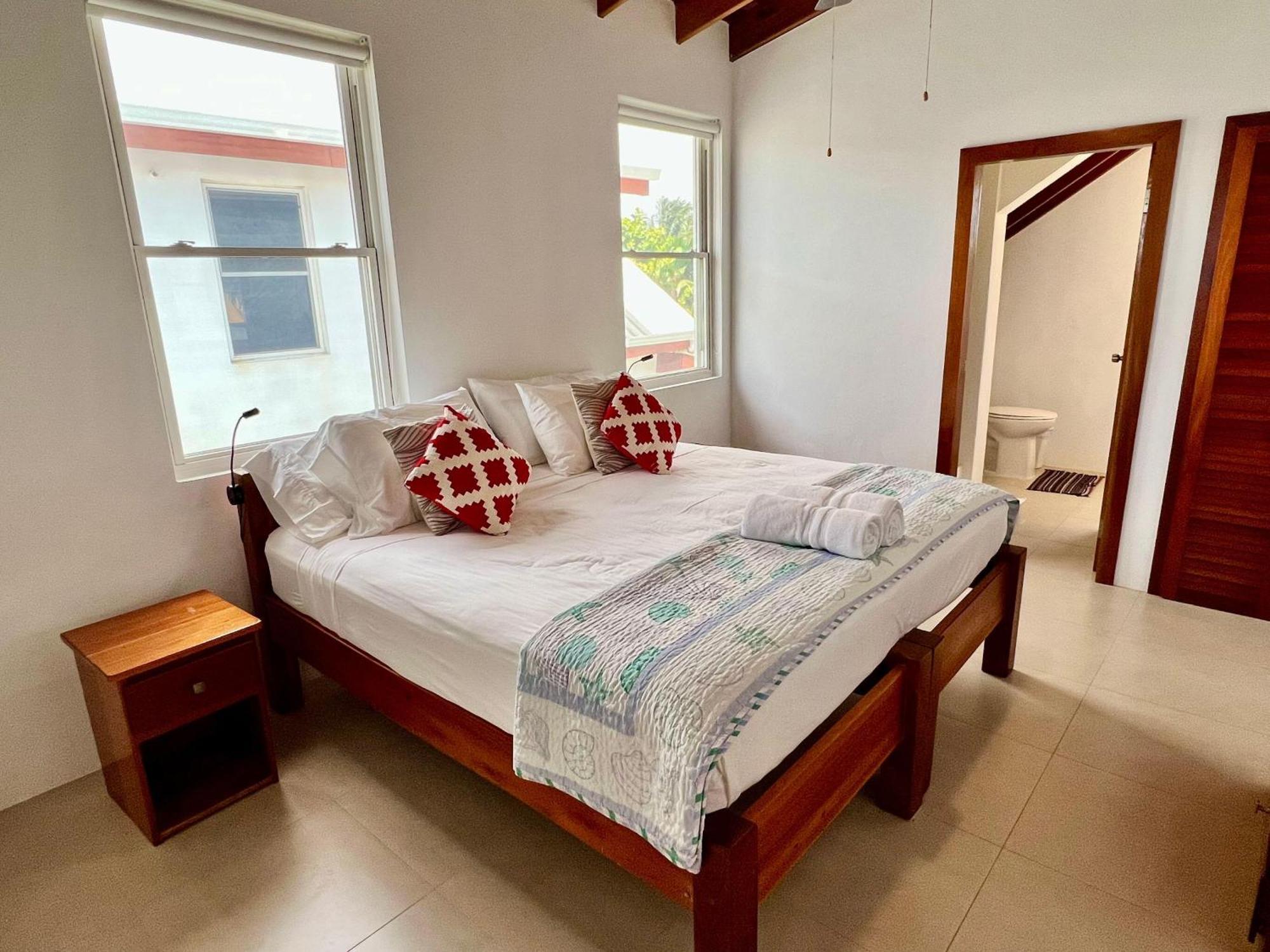 Villa Velento Partial Ocean View Penthouse #7 Caye Caulker Exterior foto
